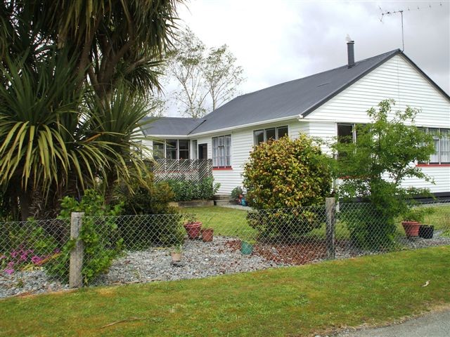 5 Napolean Street