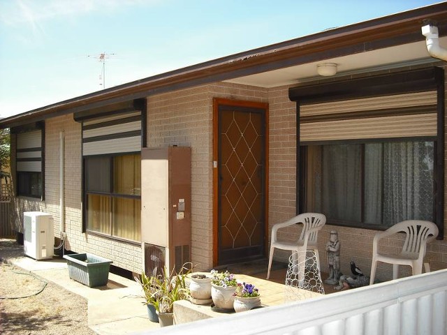 32 Cane Avenue