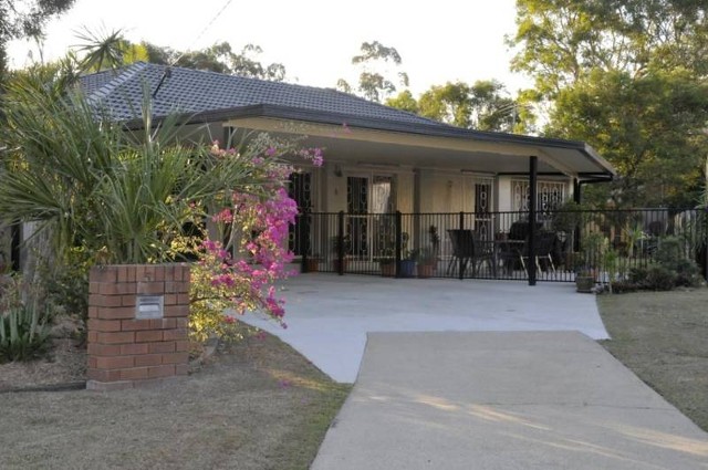 5 Airlie Court