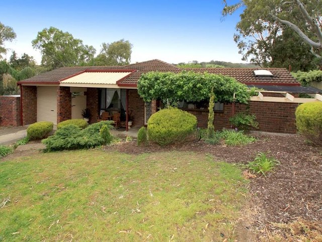 1 Meadowview Rise