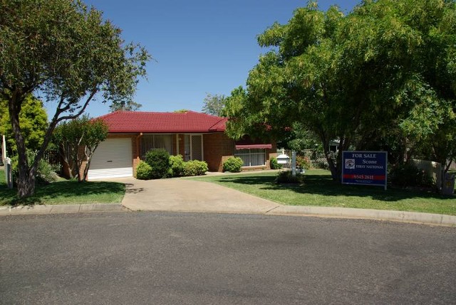 18 Shannon Close
