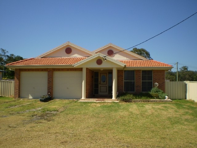 16 Stuart St