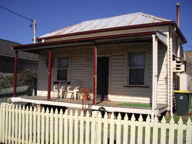 27 Congewai St