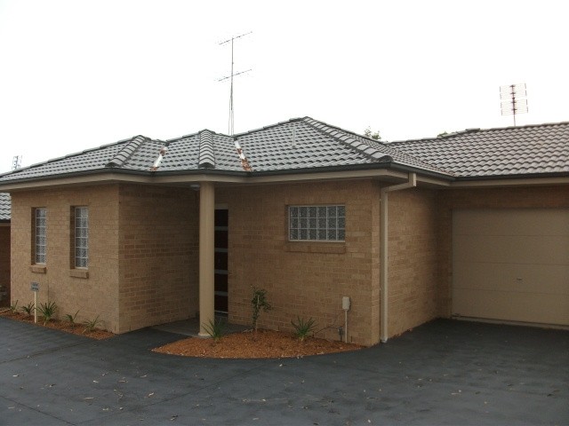 96 Rawson St