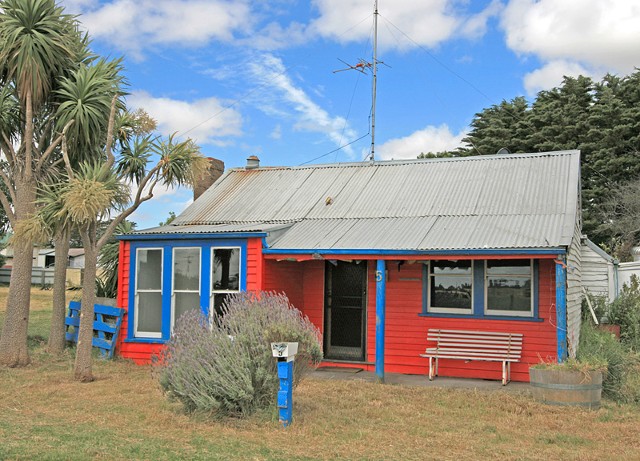 5 Burnett Street