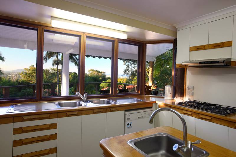 Over 1/4 acre on the NE Escarpment of Buderim with Stunning Ocean Views Picture 3