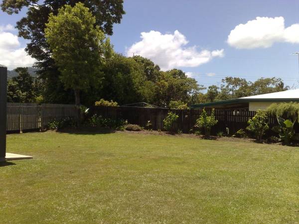 Home with Large Shed and Large Yard Picture 3