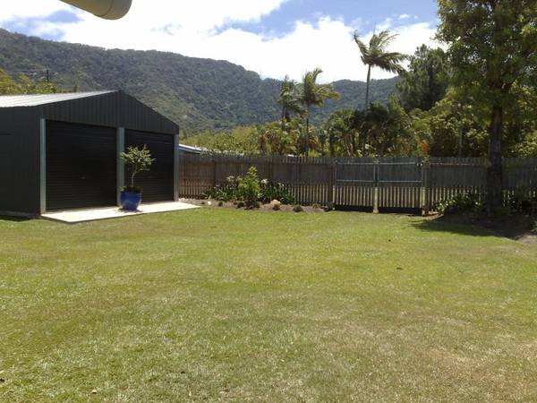 Home with Large Shed and Large Yard Picture 2