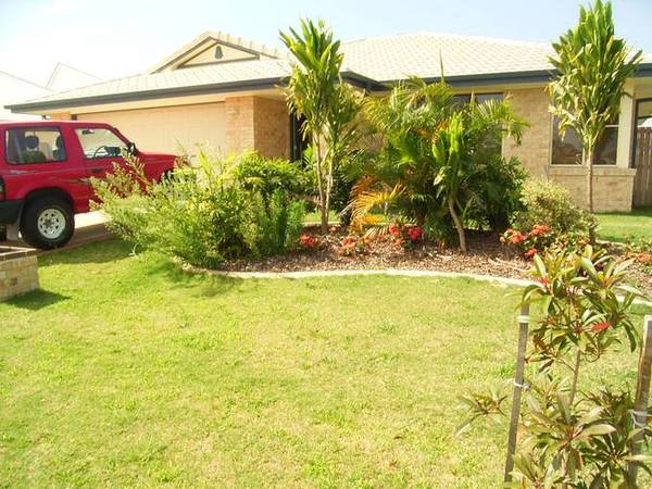 For Lease - Pelican Waters Picture