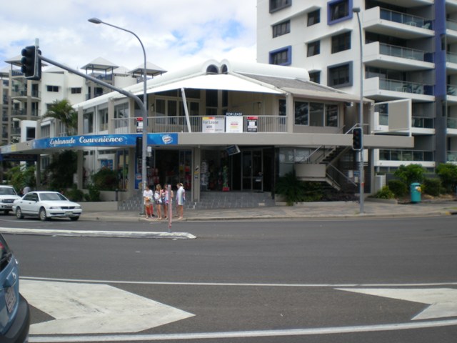 High Exposure Space - Mooloolaba Esplanade Picture 2