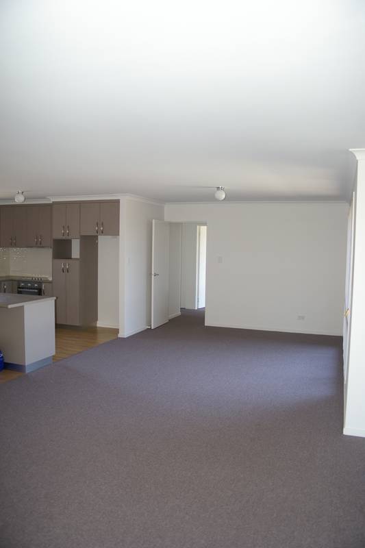 Brand new home in new area. Picture 3