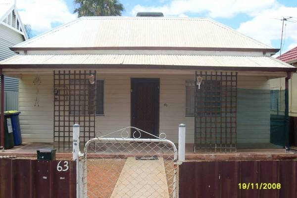 $275.00 p/w Central Kalgoorlie Picture 1