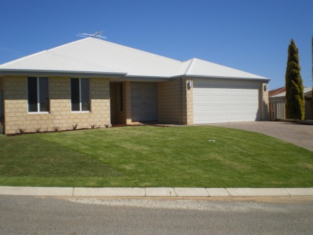 BE THE FIRST TO LIVE IN THIS BRAND NEW FAMILY HOME! Picture 1