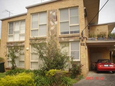 Light two bedroom apartment in pretty tree lined street. Picture