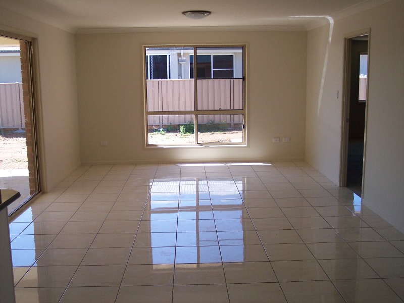 Invest in Chinchilla
- Brand New 4 Bedrooms Picture 3