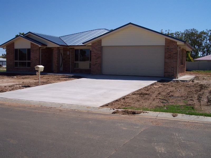 Invest in Chinchilla
- Brand New 4 Bedrooms Picture 1