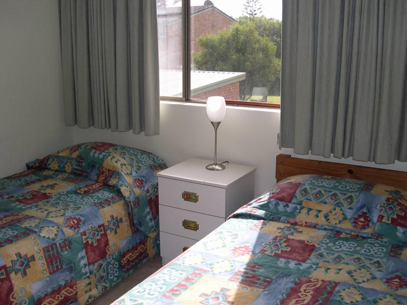 Unit 1 "Champagne Court" 6 Wharf St, Tuncurry Picture 3