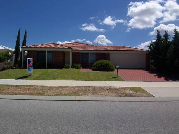 GREAT FAMILY HOME LOCATION Picture