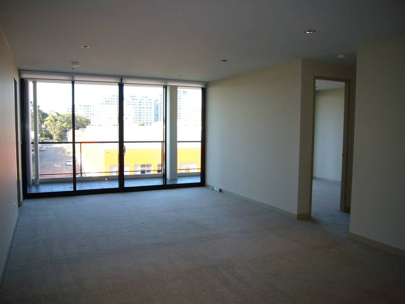 DEPOSIT TAKEN - Stunning Near New 2 Bedroom Apartment! Picture 3