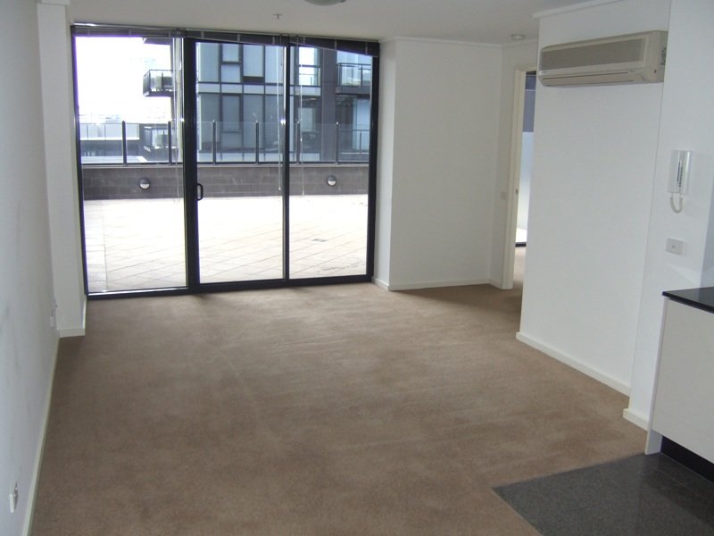 Melbourne Tower 6th floor, 173 City Rd: Your Own Massive Private Terrace! Picture 1