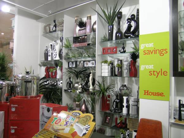 POPULAR FRANCHISE BUSINESS IN CENTRO MILDURA PLAZA - Homeware/Hardware Picture 3